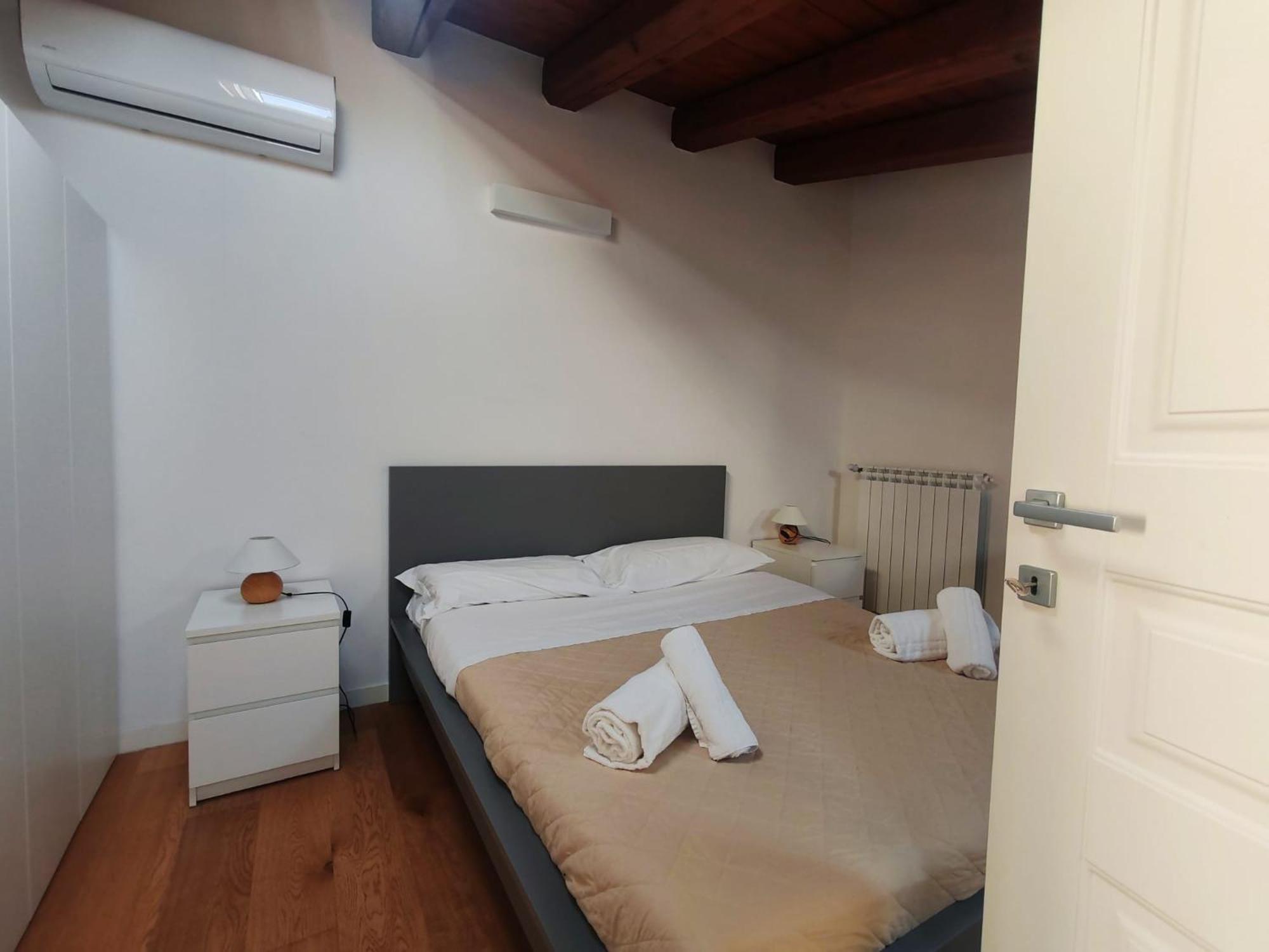 Palazzo Del Buonpastore By Casa Azzurra Apartments - Palermo — Photos 1